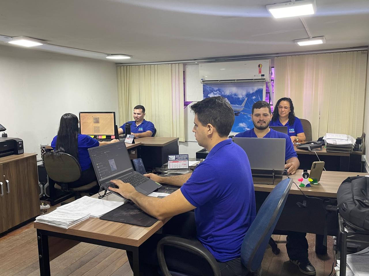 Equipe da TM Expert Transportes Logística